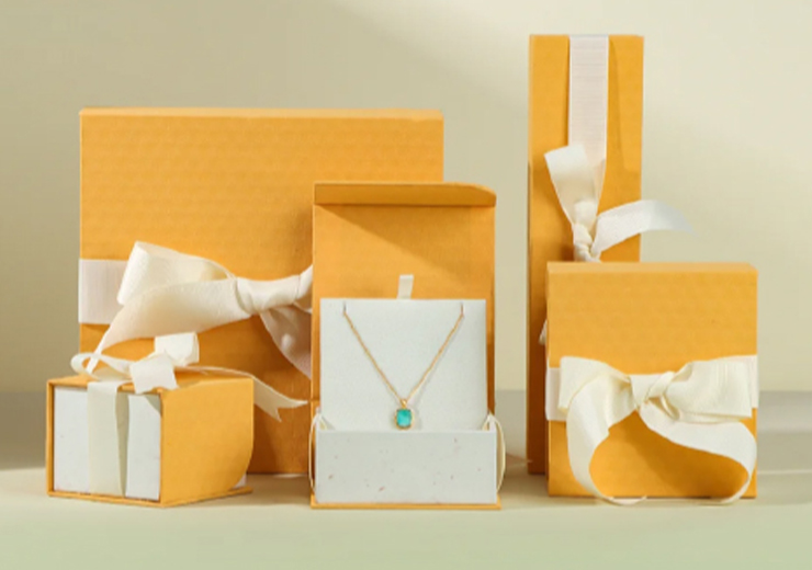 Exclusive customized packaging for Indian jewelry brands